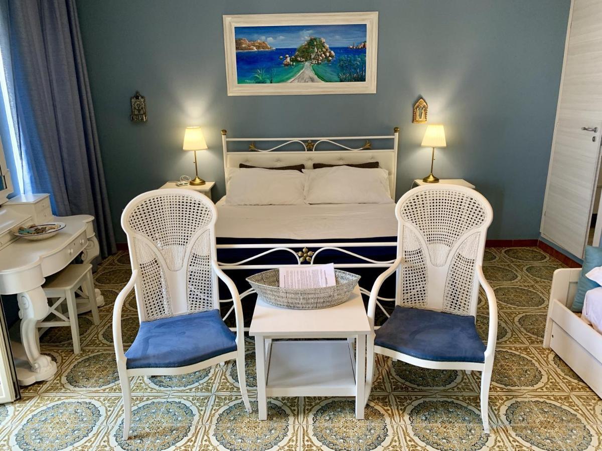 B&B A Due Passi Dal Mare Taormina Exteriér fotografie