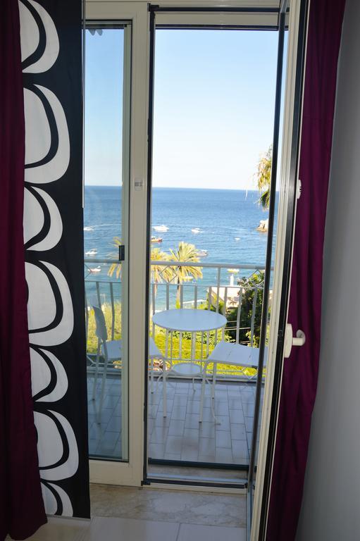 B&B A Due Passi Dal Mare Taormina Exteriér fotografie